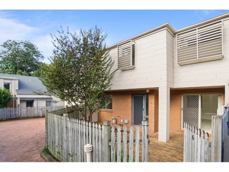 6/9-11 Hathern Street, Leichhardt NSW 2040 - Townhouse For Rent | Domain - Photo 2