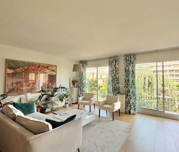 Appartement • Muette Sud - Photo 1