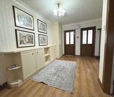 Clifton Drive, Blackpool, FY4 1RR - Photo 2