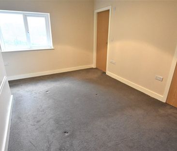 1 Bedroom Detached Bungalow To Rent - Photo 2