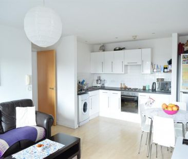 2 Bedroom Apartment To Let - Photo 3