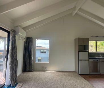 Affordable living in a prime location - Photo 6