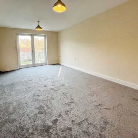 Lynn Road, Dersingham - Photo 1