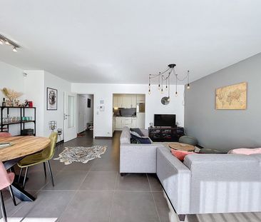 Instapklaar appartement nabij St.Pieters-Station & de Sterre - Photo 1