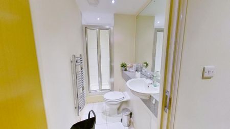 2 bedroom flat to rent - Photo 5