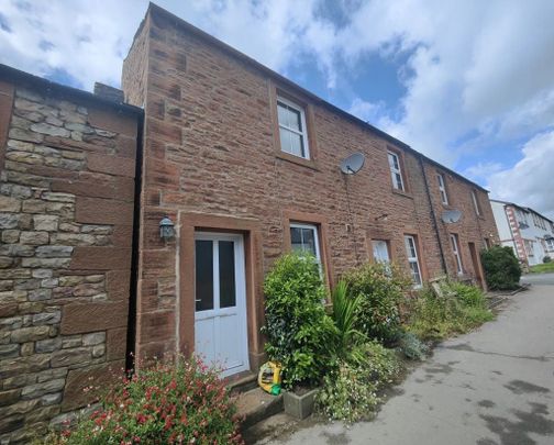 Terraced House in 1 Crosby Terrace Kirkby Thore C10 1UF - Photo 1