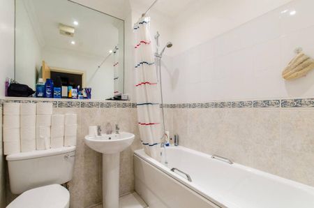 2 bedroom flat to rent - Photo 5