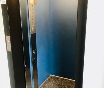 Helle 2-Zimmer-Wohlfühlwohnung mit Balkon & Aufzug in zentraler Lag... - Photo 4