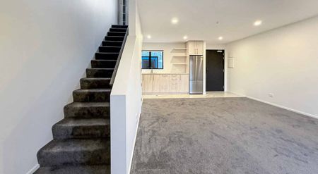 2/5 Shearer Avenue, Papanui, Christchurch - Photo 2