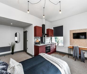 Studio to rent - Photo 6