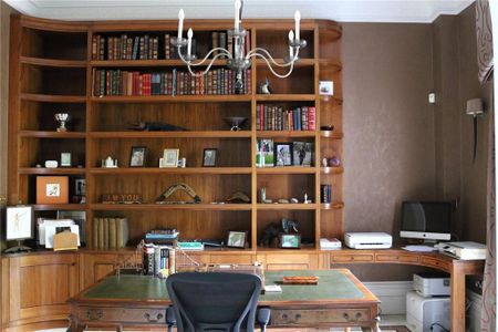 6 bedroom detached house to rent - Photo 4