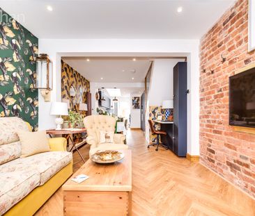 2 bedroom terraced house to rent - Photo 2