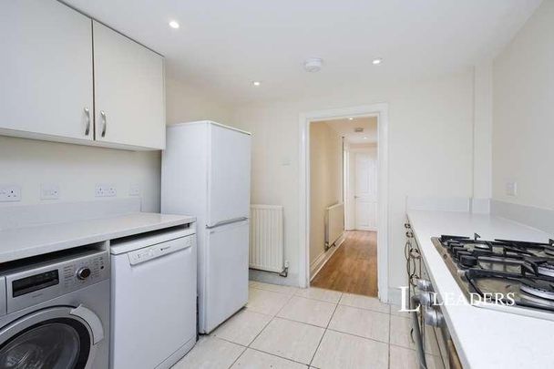 Ashford Road, BN21 - Photo 1