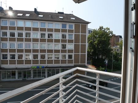 Schöne 2-Zimmerwohnung mit zwei Balkonen und guter Anbindung in Aachen! - Foto 4