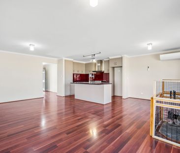 Convenient off grid living - Photo 2