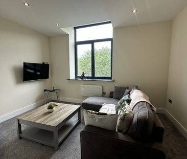 Britannia Road - Photo 1