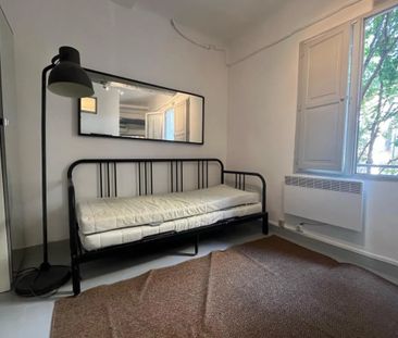 Location studio Meublé - Photo 5