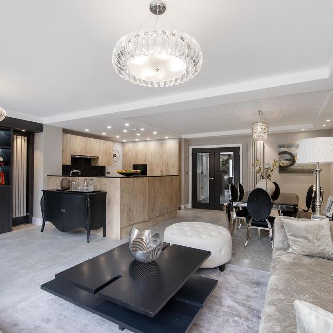 4 bedroom townhouse to rent - Photo 1