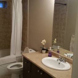 Spacious Burke Mountain, Coquitlam, 2 Bed and 2 Bath Suite - Photo 4