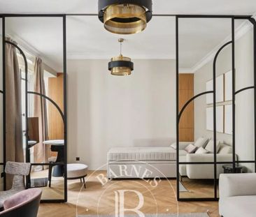 Appartement • Saint Germain des Prés - Photo 1