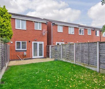 2 bedroom semi-detached house to rent - Photo 4