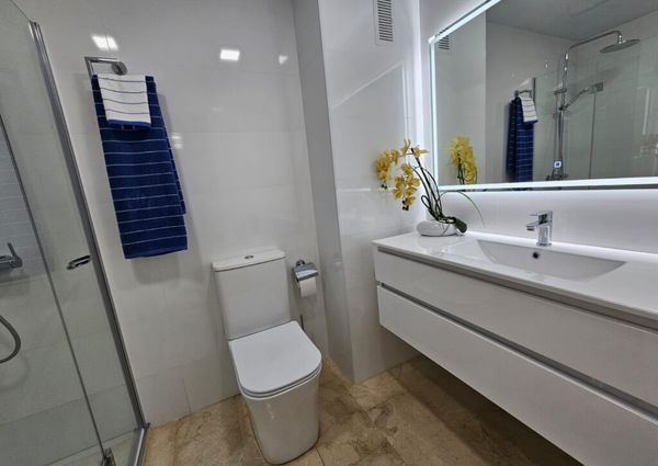 Ref 18967 – **Seasonal rental** VICTORIA TOWER – Magnificent beachfront apartment -AVAILABLE FROM SEPTEMBER UNTIL JUNE 2027