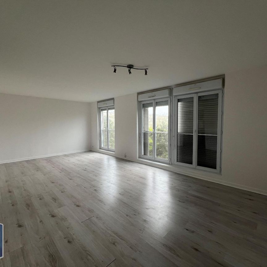 Location Appartement 3 pièces 74m² BEAUVAIS 60000 - Photo 1