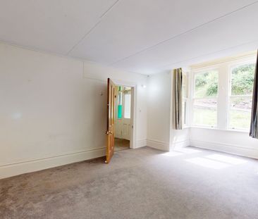 36 Devon Street, Aro Valley - Photo 4