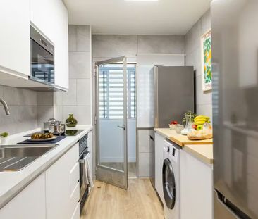 Calle de Jesús de San Antonio, Coslada, Community of Madrid 28823 - Photo 2