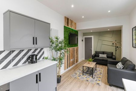 Montgomerie #23 - Photo 2