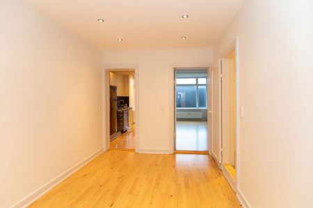 Lys 2-værelses lejlighed i Aalborgs centrum - Photo 4