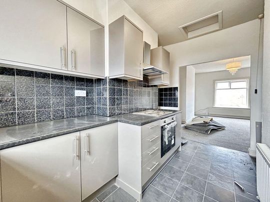 3 bed upper flat to rent in SR8 - Photo 1