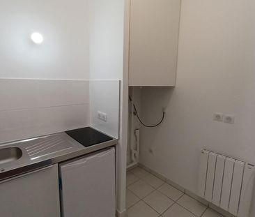 location Appartement T1 DE 37.81m² À NEUILLY SUR SEINE - Photo 2