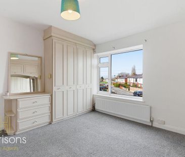 2 bedroom semi-detached house to rent - Photo 5