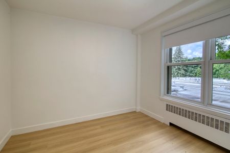 10 Rosemount Avenue - Photo 5