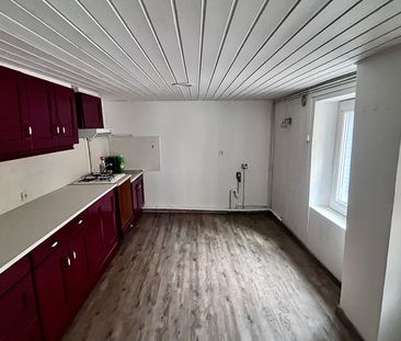 Location Maison 3 pièces 81m² THIERS 63300 - Photo 1