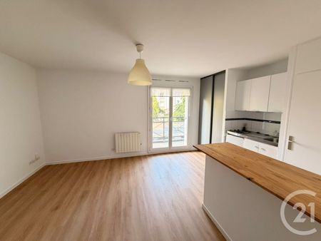 Location Appartement 1 pièce 25m² LONGEVILLE LES METZ 57050 - Photo 2
