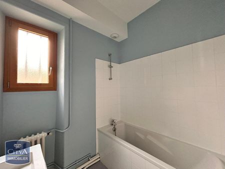 Location Appartement 3 pièces 72m² LAVAL 53000 - Photo 5