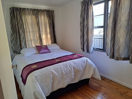 3bdrm Fully Furnished House Mid Term Rental - Photo 2