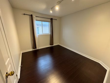 For Lease - 6 Sweet Briar Lane, Brampton, Ontario - Photo 5
