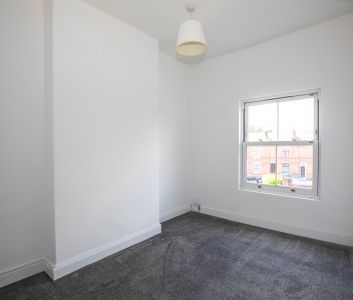 Woodhouse Lane, Springfield, WN6 7LF - Photo 4