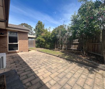 4 Drovers Ct, Vermont South, Vic 3133 - Photo 2