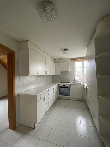 Cozy 3.5-room penthouse apartment with west balcony - Photo 3