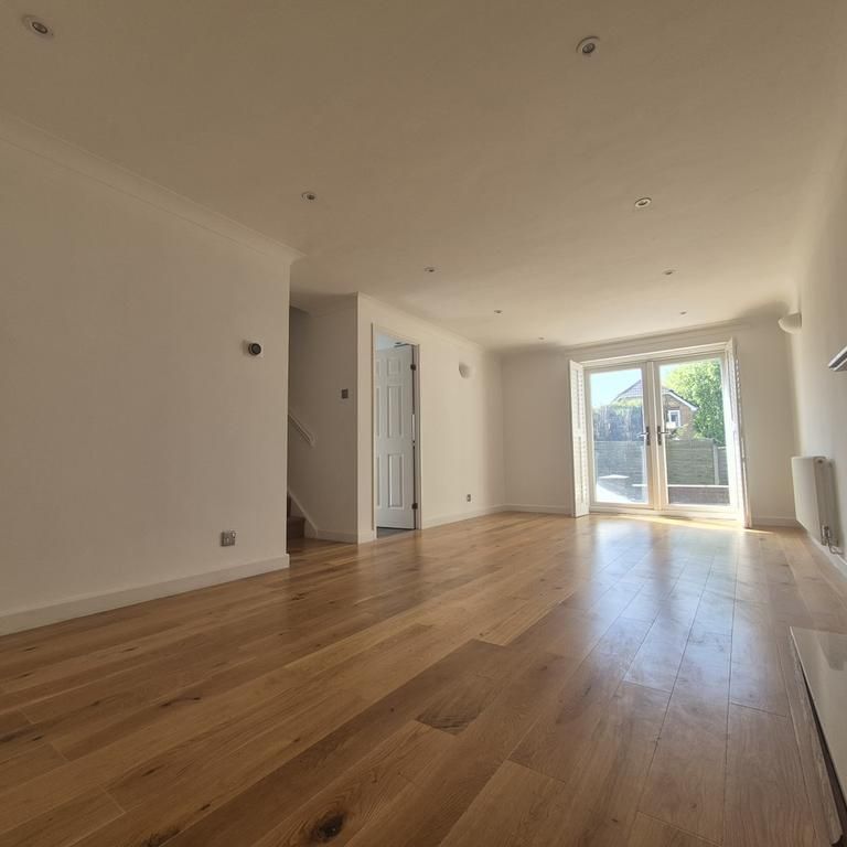 3 bedroom detached house to rent - Photo 1