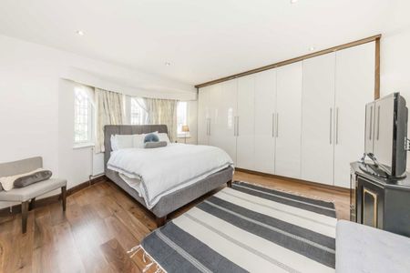 Northiam, N12, London - Photo 3