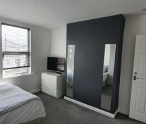 12 Newport View, Leeds, LS6 3BX - Photo 2