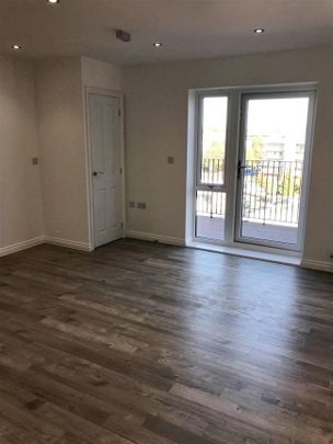 Bronze Court, Elstree Way, Borehamwood - Photo 1