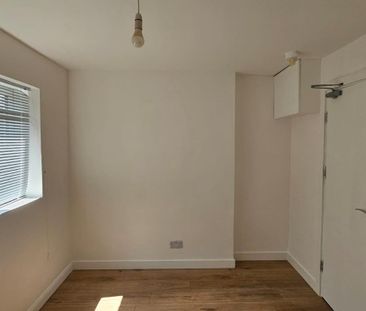 Richborough Close, Orpington BR5, London - Photo 1