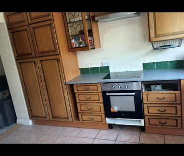 Room in a Shared House, Burgess Road, SO16 - Photo 6