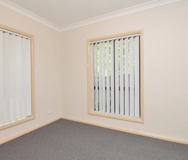 UPDATED 3-BEDROOM VILLA IN QUIET & PRIVATE COMPLEX! - Photo 3